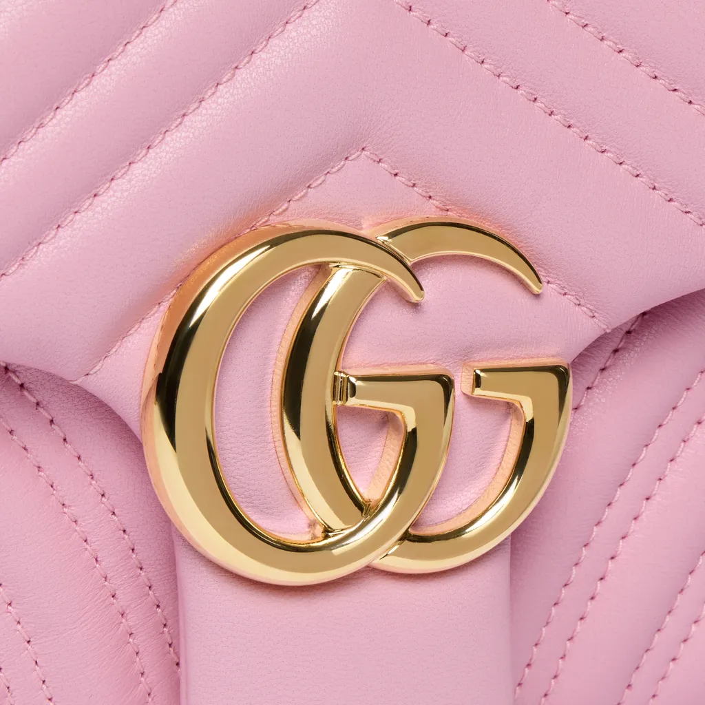 Gg Marmont Medium Shoulder Bag