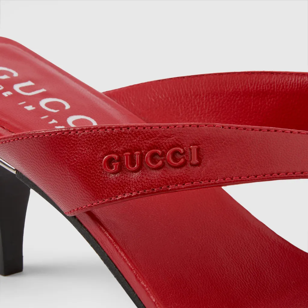 Vittoria Thong