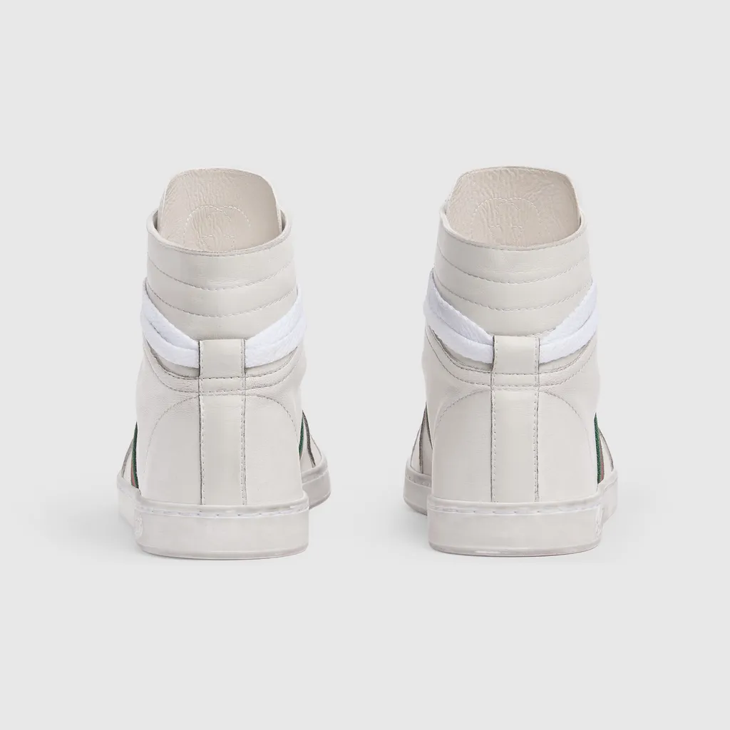 Stretch High-Top Trainer