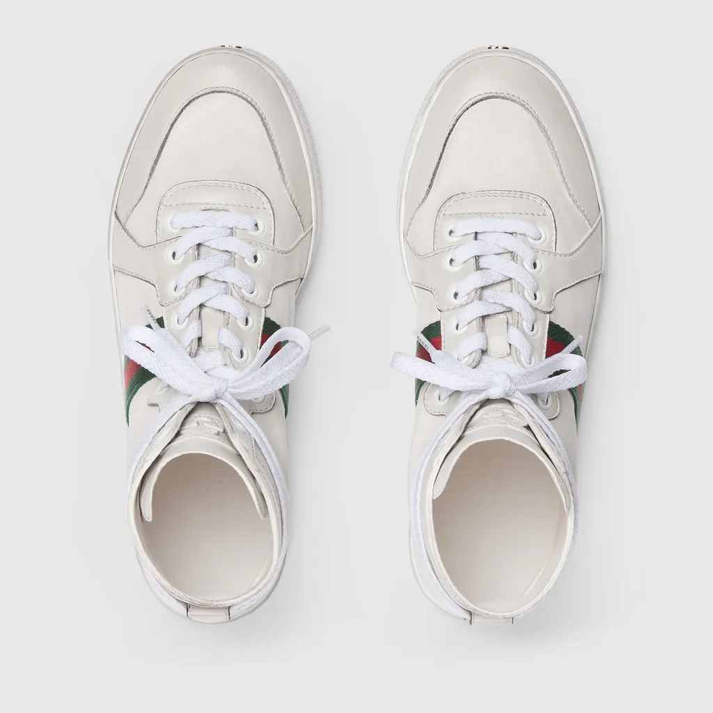 Stretch High-Top Trainer