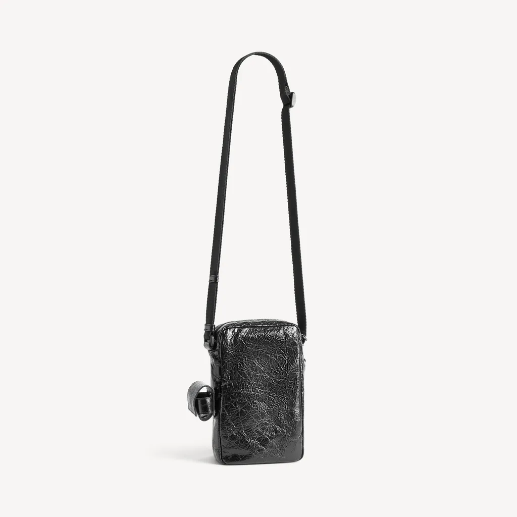 Superbusy Vertical Crossbody Bag