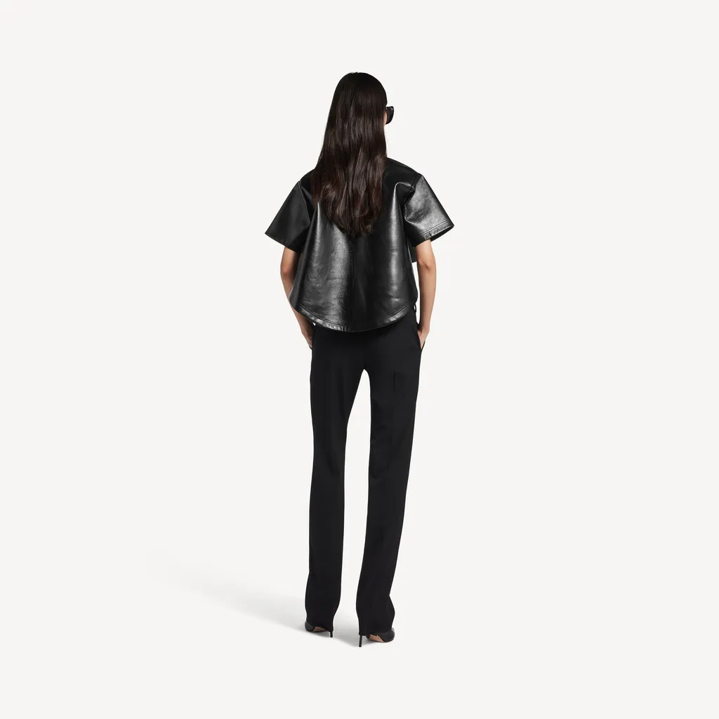 Train Cropped T-Shirt