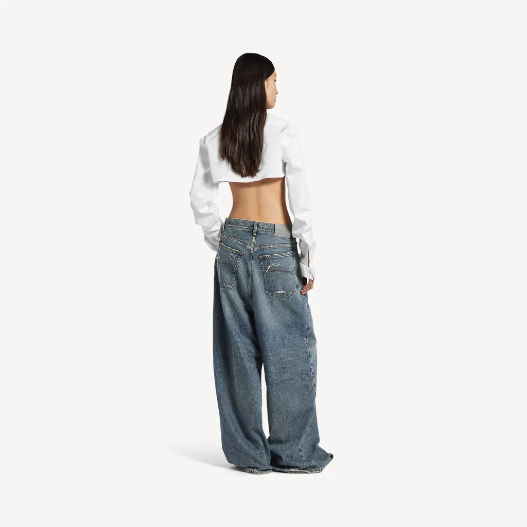 Low Crotch Baggy Jeans