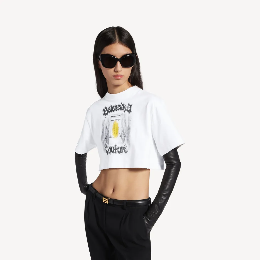 Salon De Couture Cropped T-Shirt