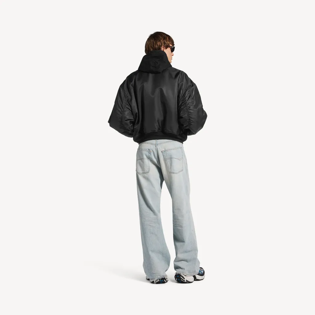 Hooded Bomber