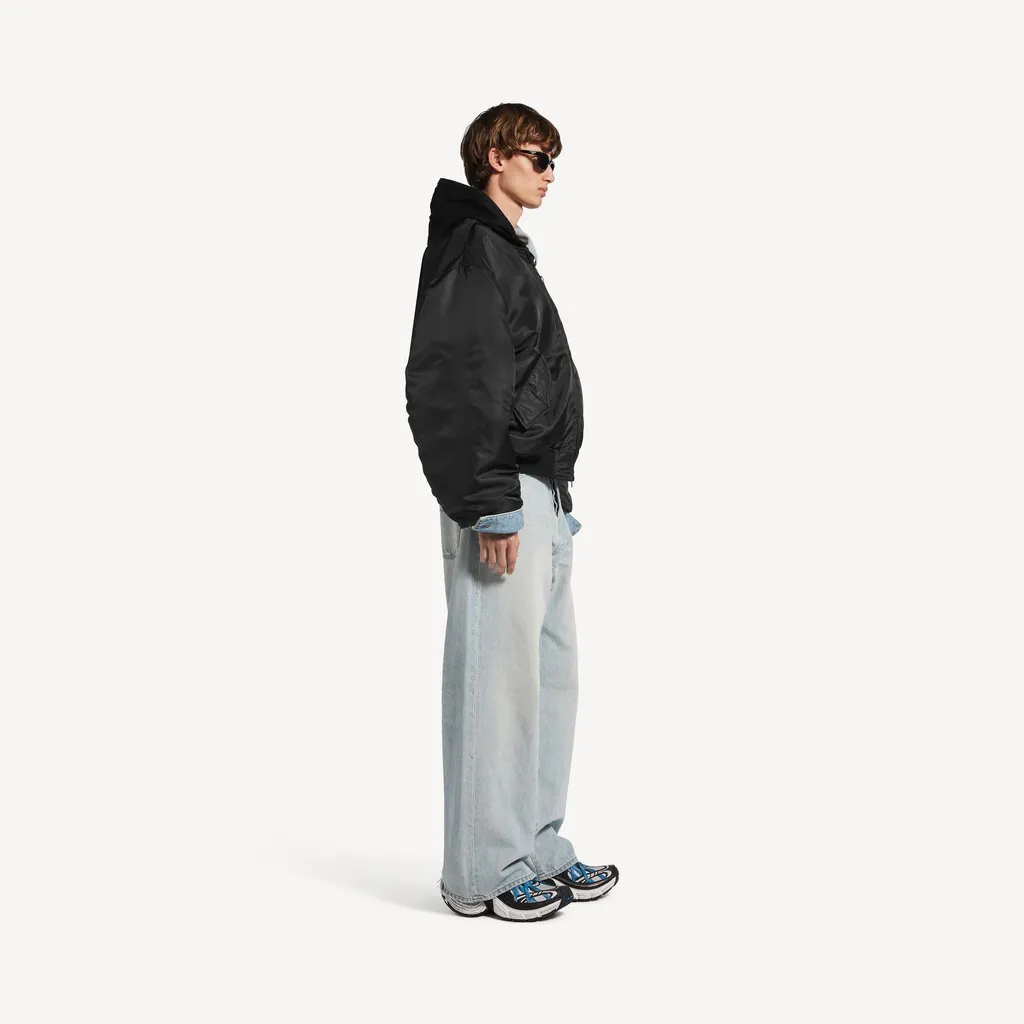 Hooded Bomber