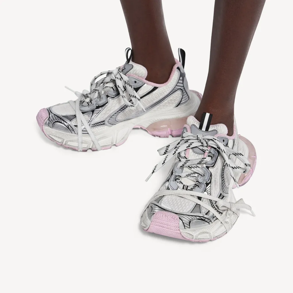 3Xl Gel Clearsole Sneaker