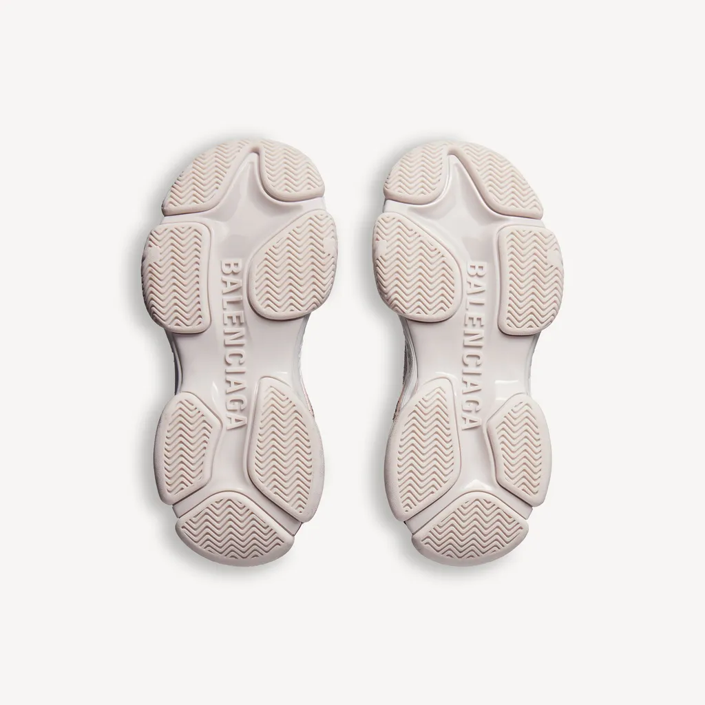 Triple S.2 Gradient Sneaker