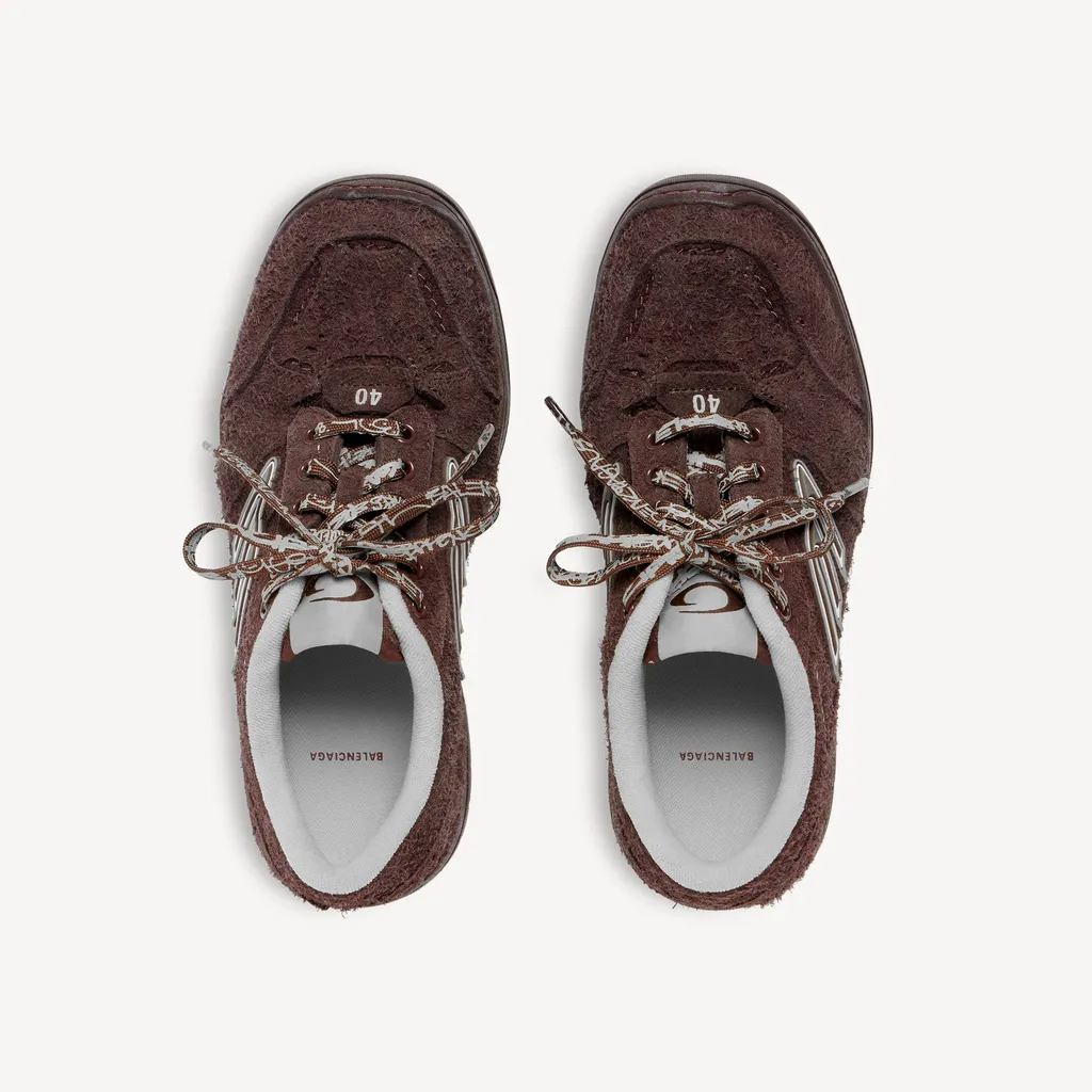 Hamptons Suede Sneaker