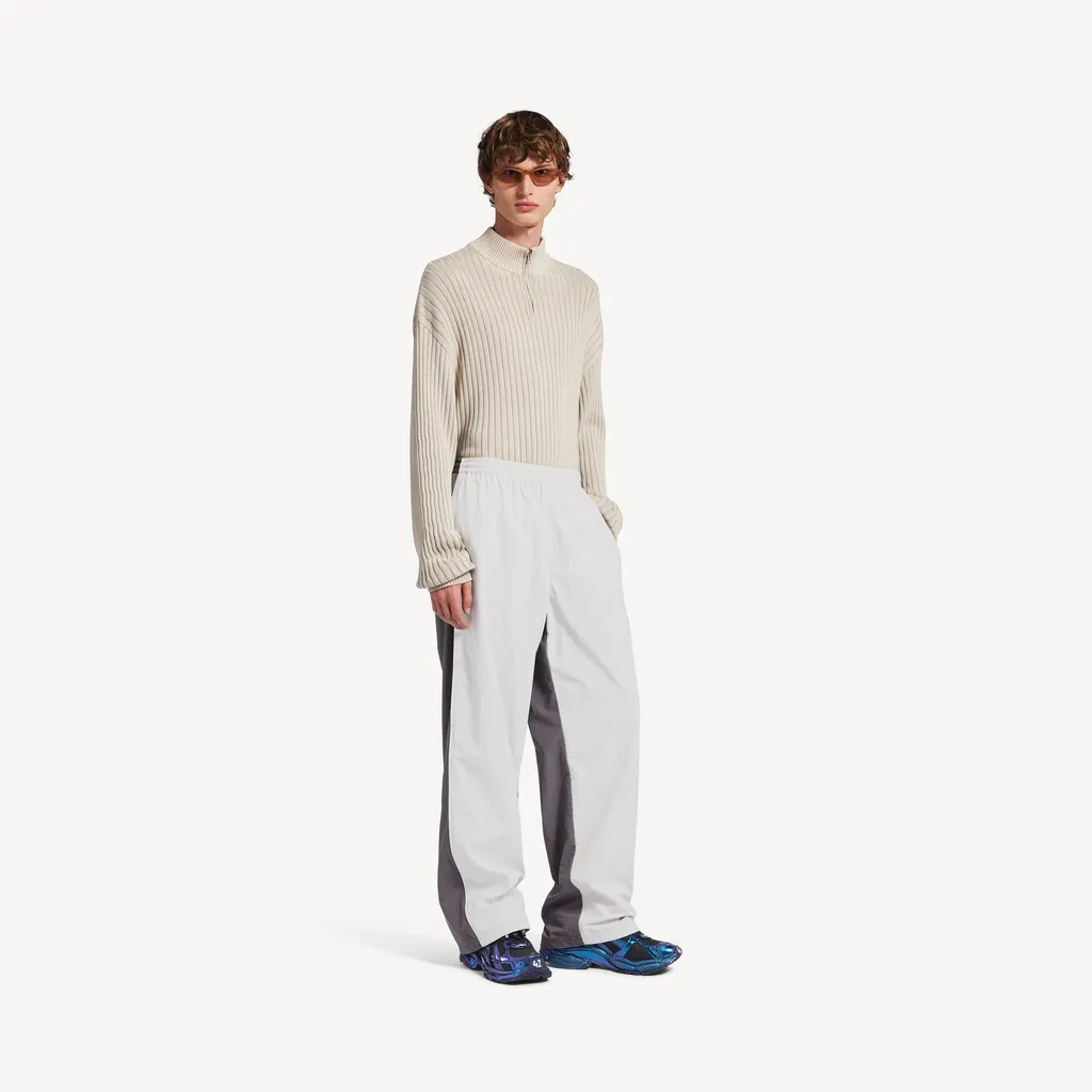 Runner Iridescent Sneaker