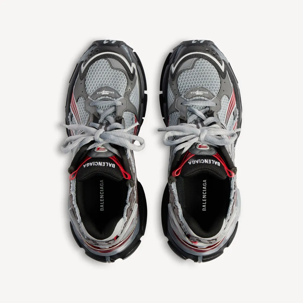 Runner Gradient Sneaker