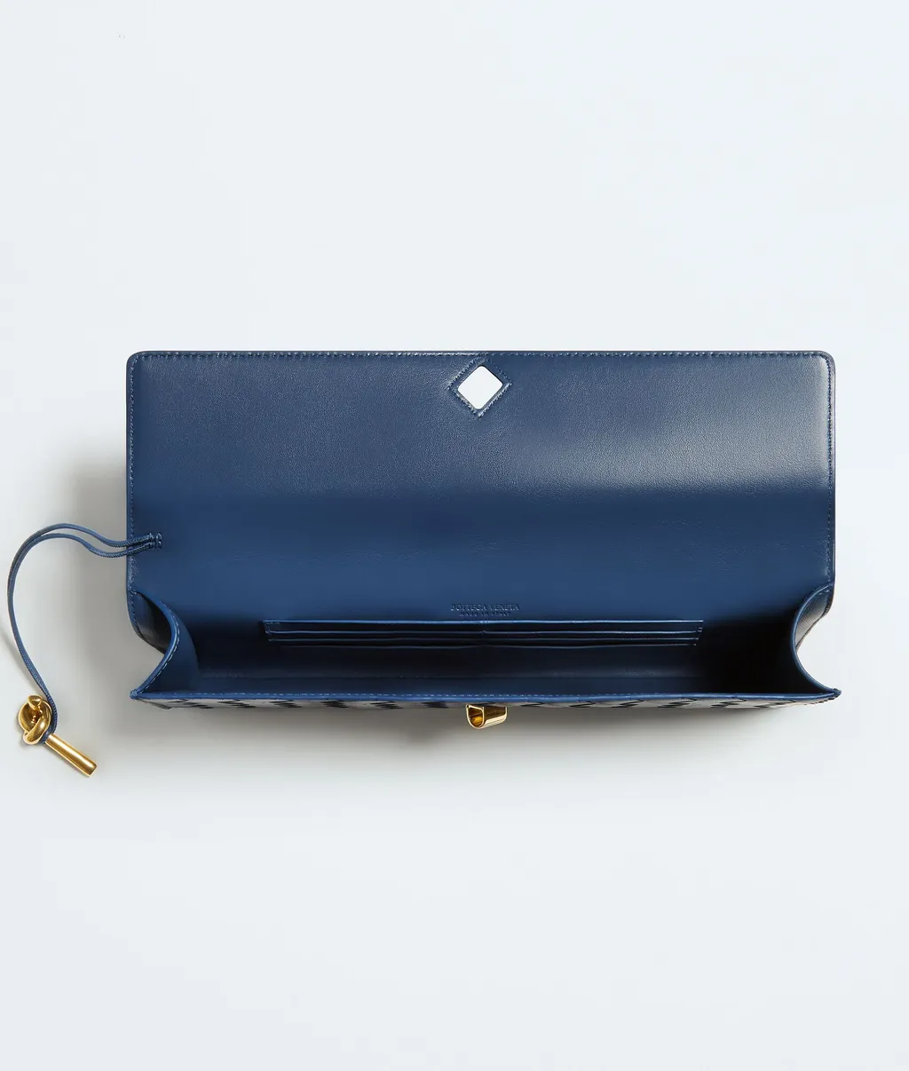 Andiamo Clutch