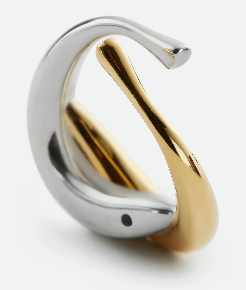 Sardine Ring