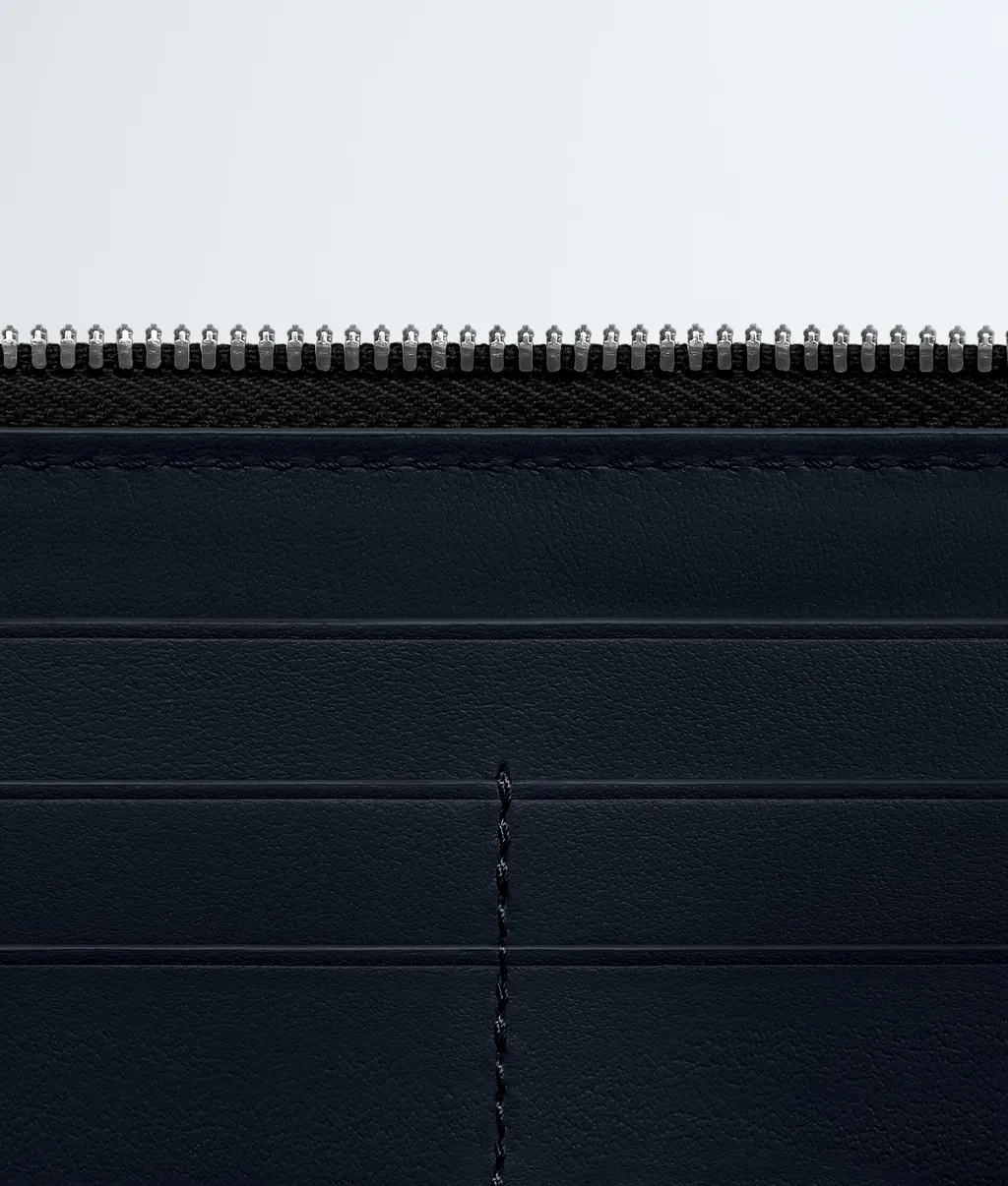 Intrecciato Piccolo Zip Around Wallet
