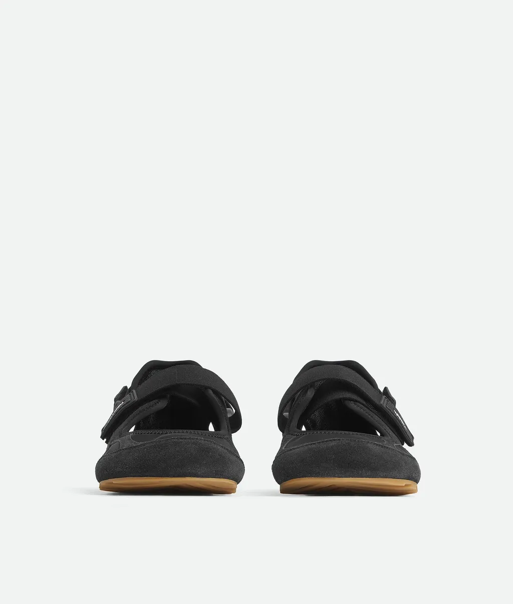 Orbit Flash Sneaker