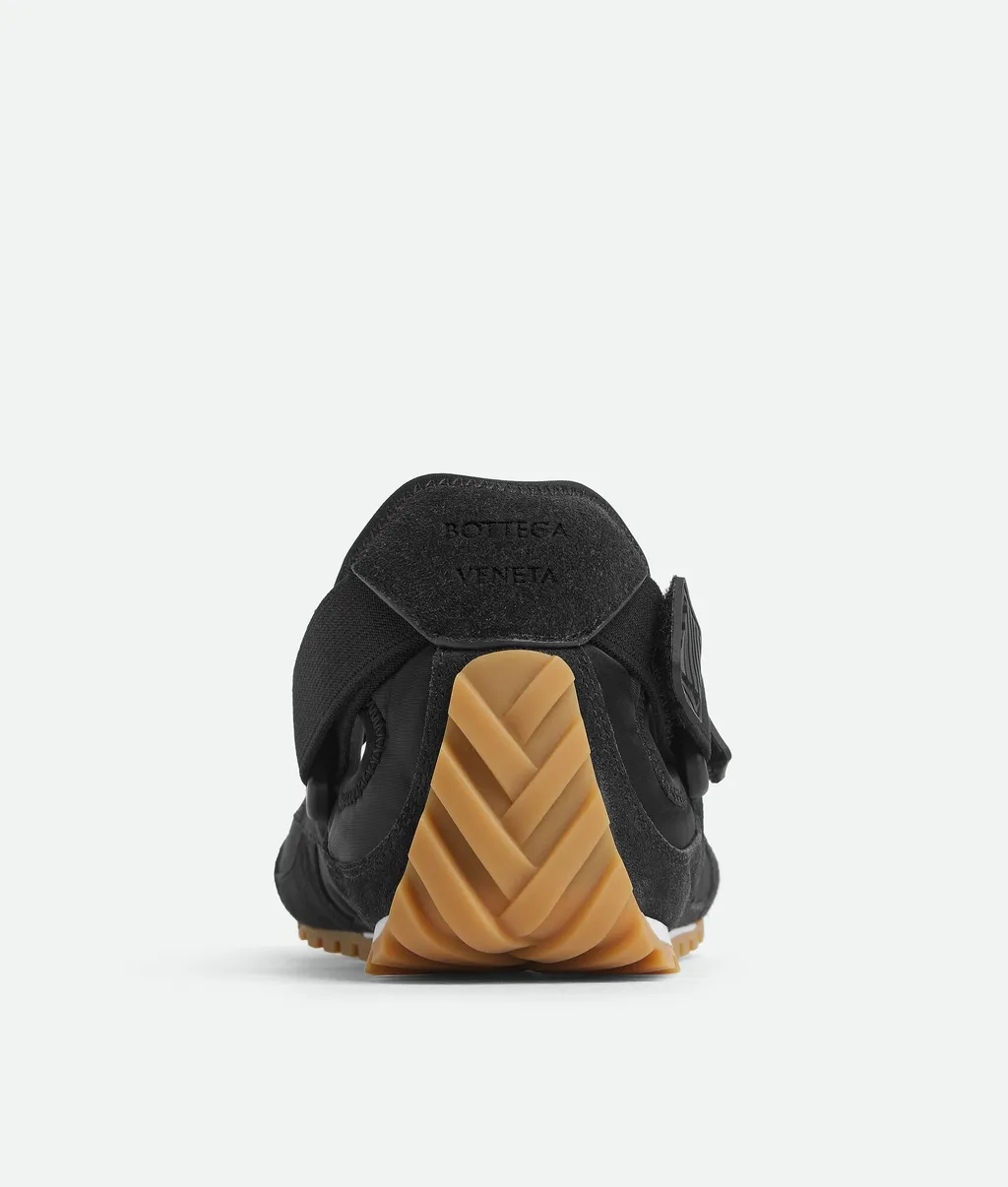Orbit Flash Sneaker