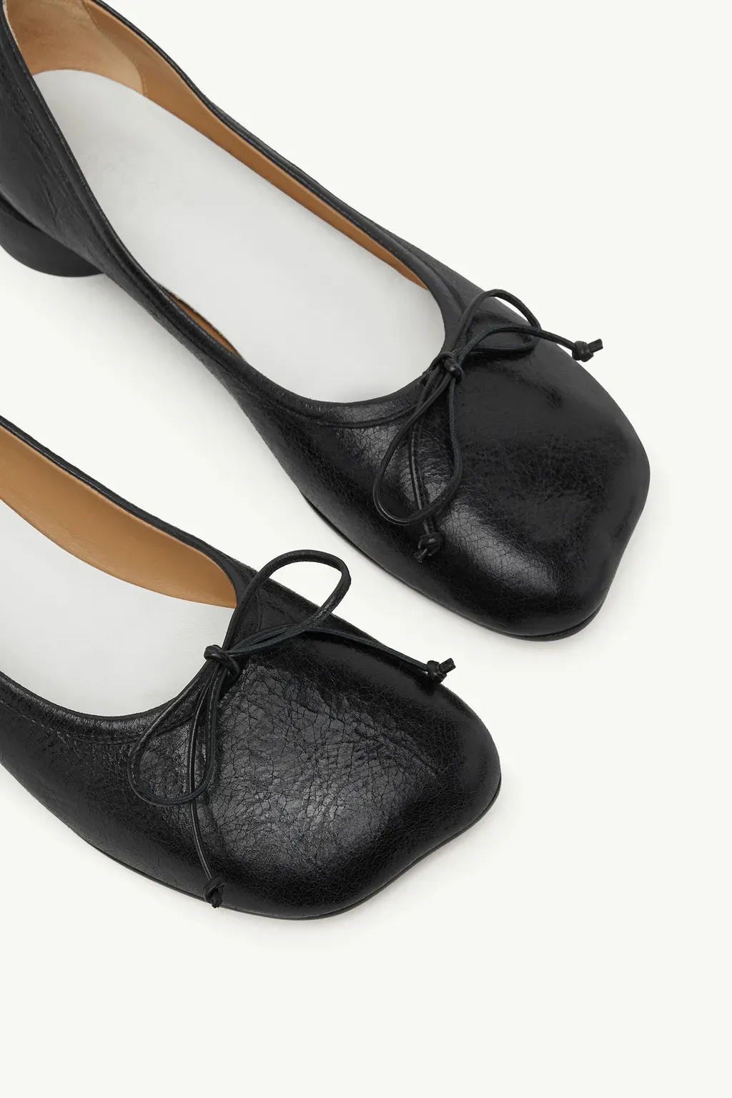 Anatomic Numeric Ballerinas