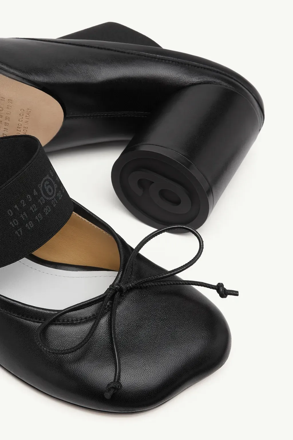 Anatomic Numeric Sandals