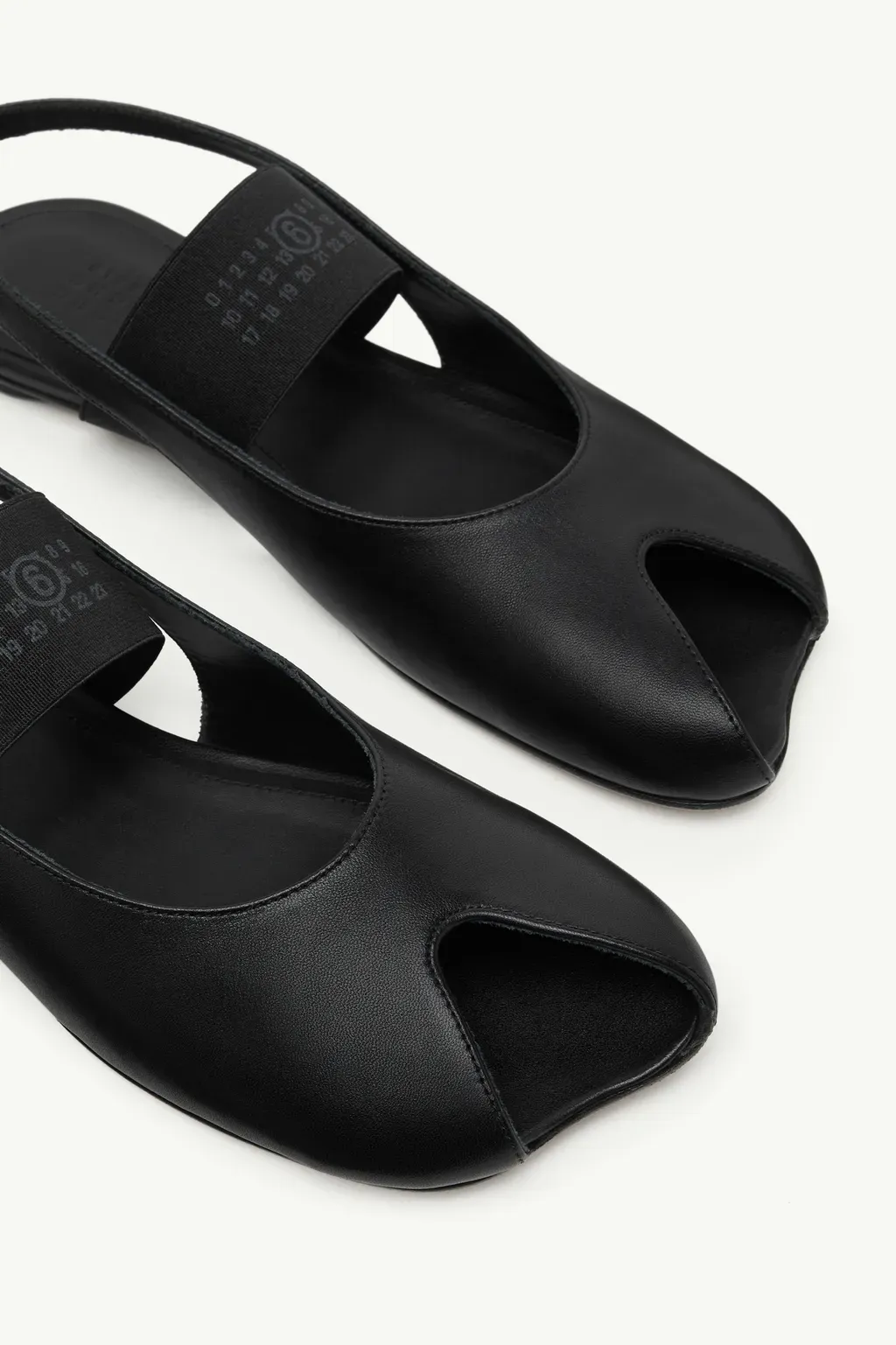 Anatomic Numeric Slingback