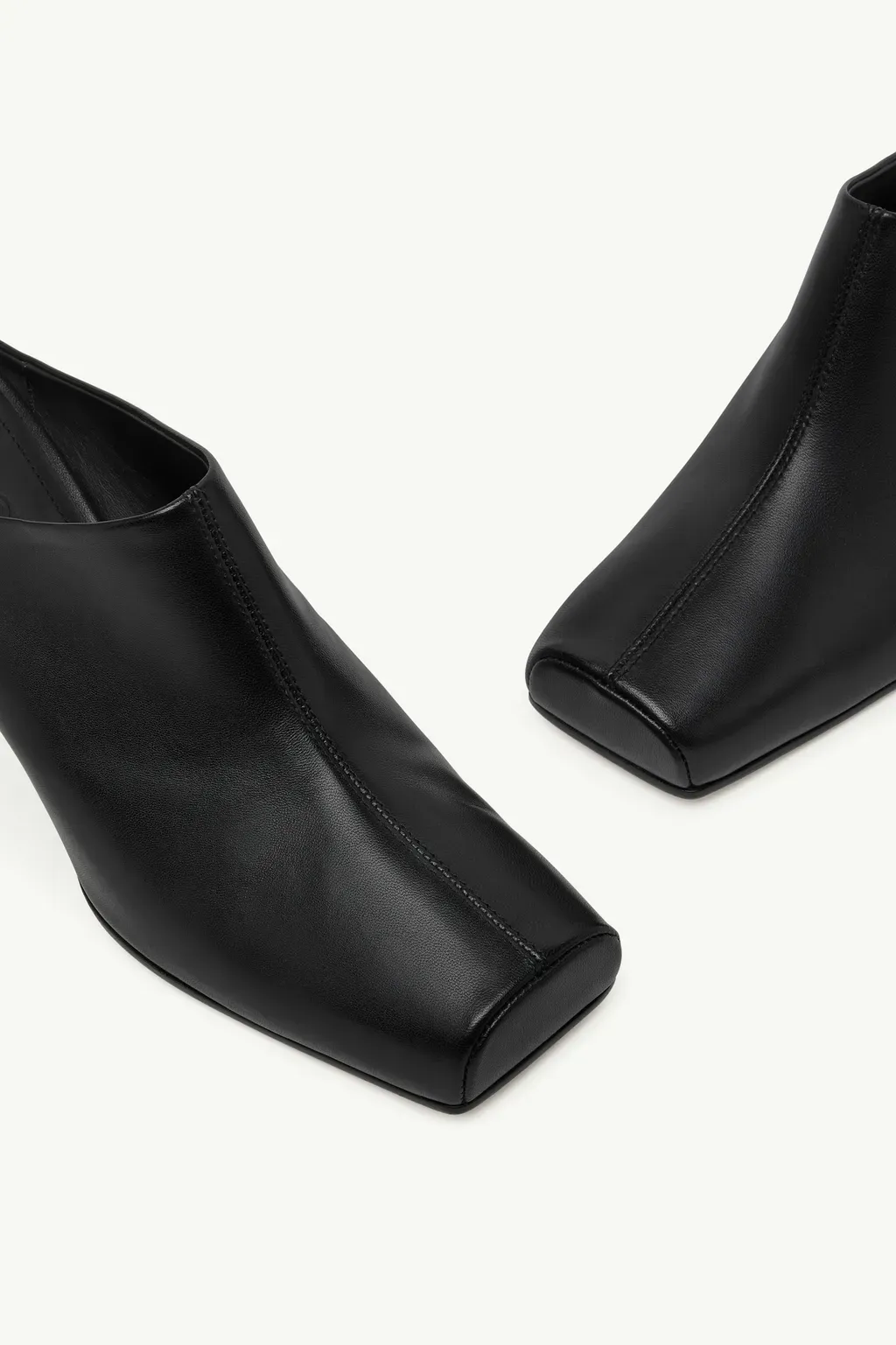 Ballerina Mule