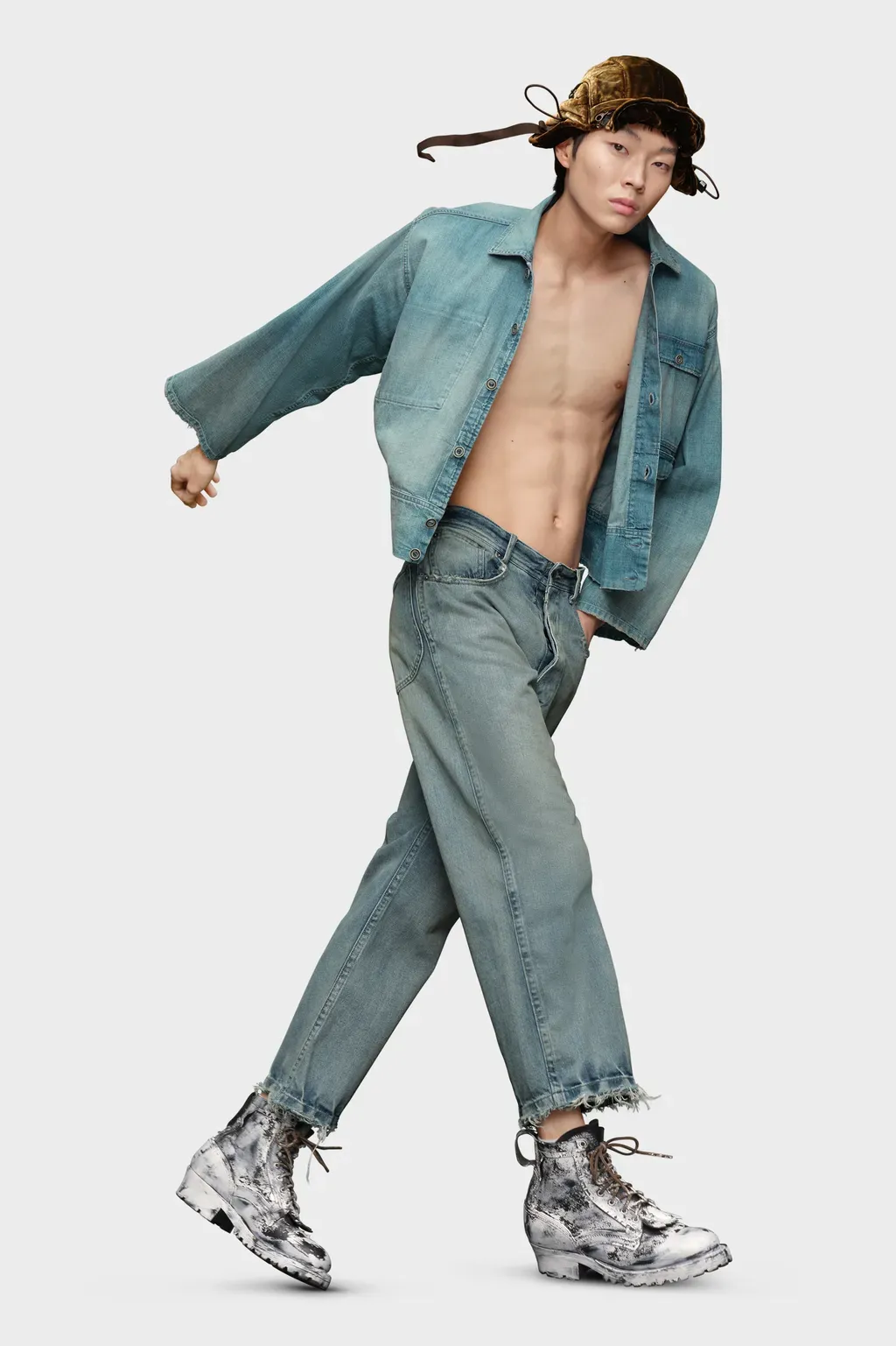 Distressed Jeans