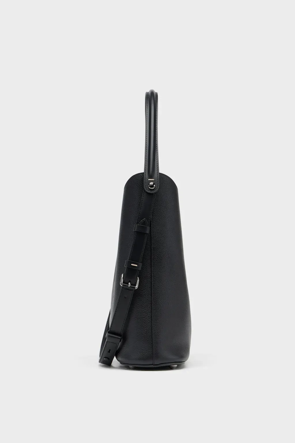 Dress-Age Hobo