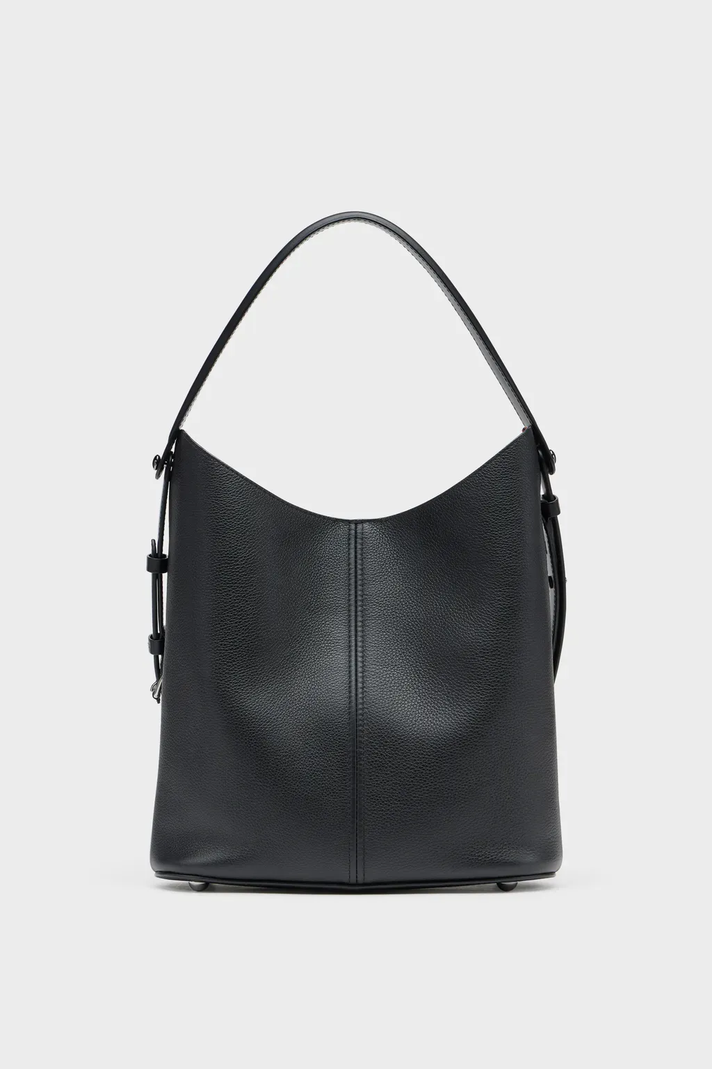 Dress-Age Hobo