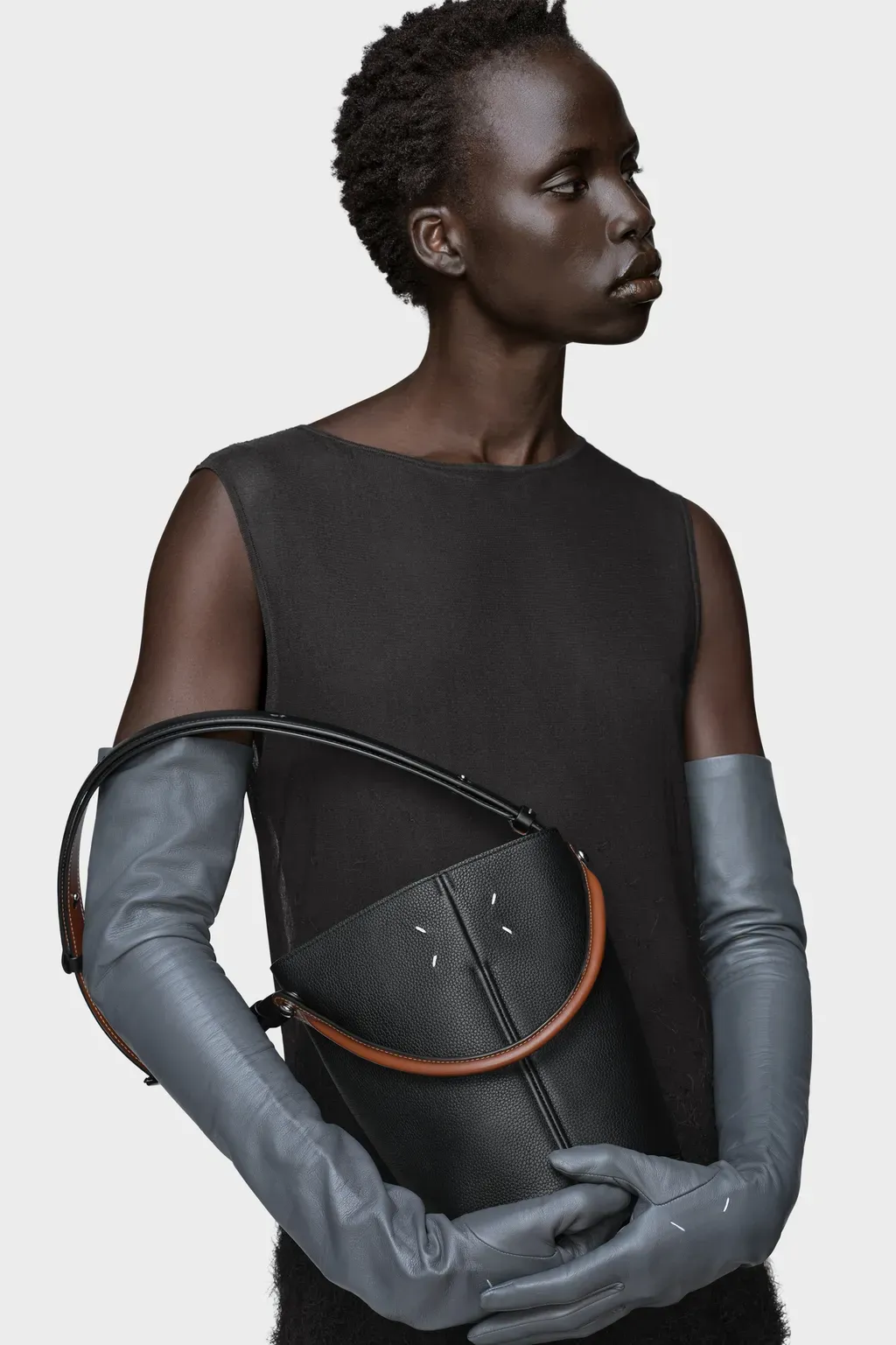 Dress-Age Shoulder Bag