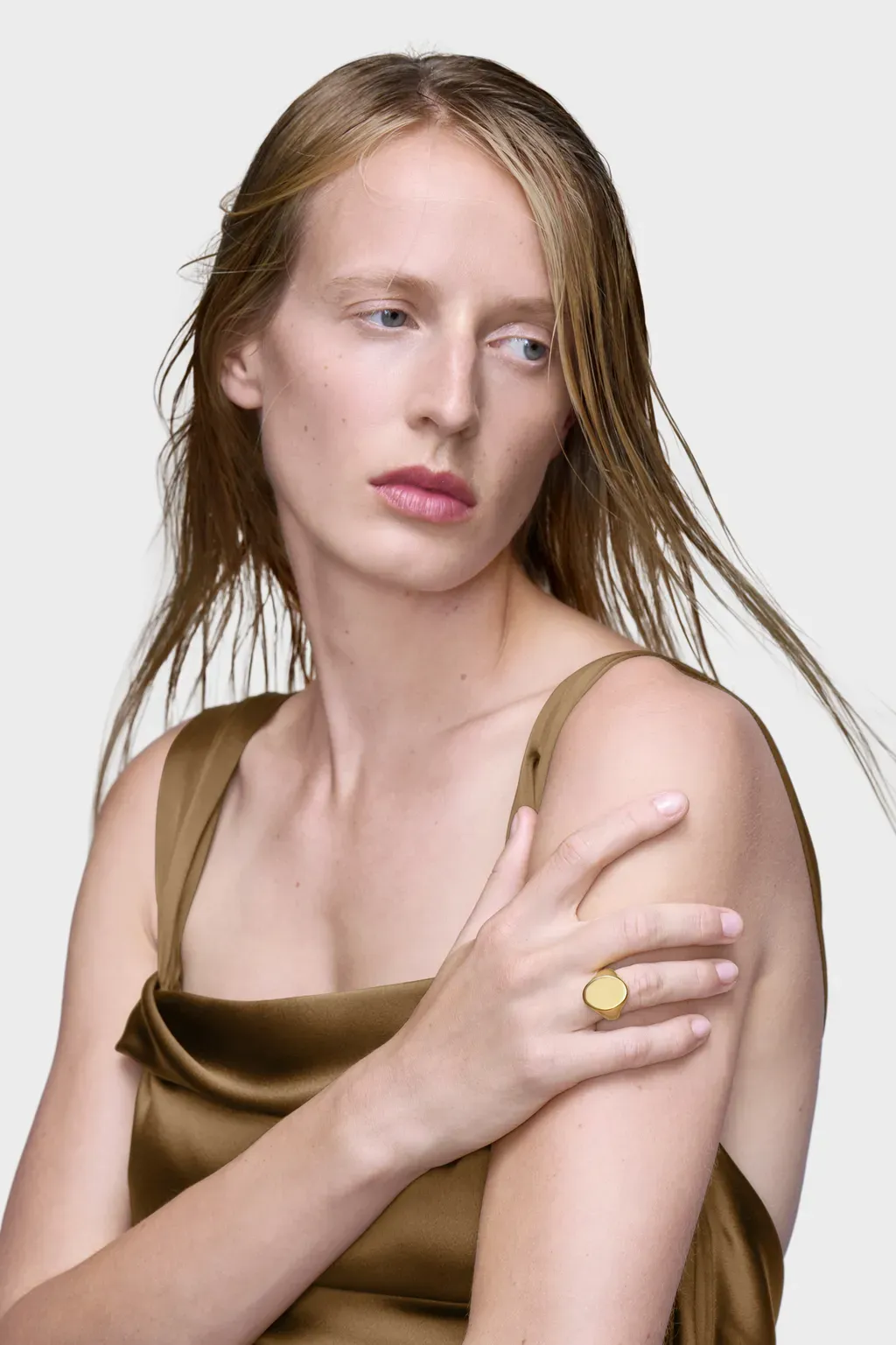 Oval Chevaliere Ring