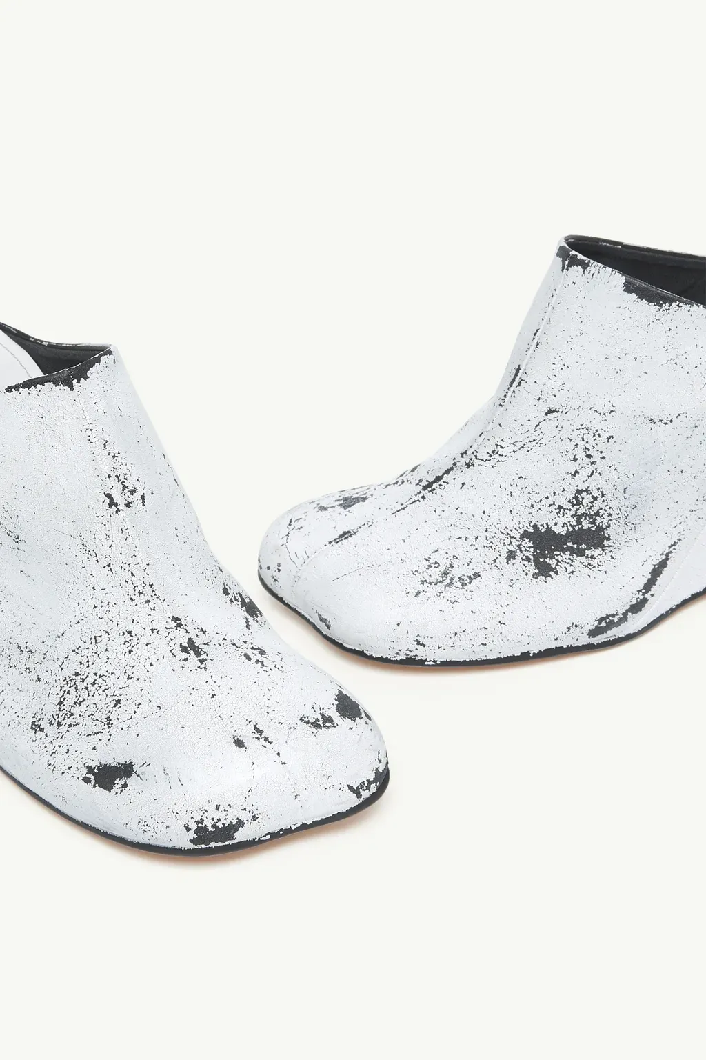 Painted Anatomic Slipper