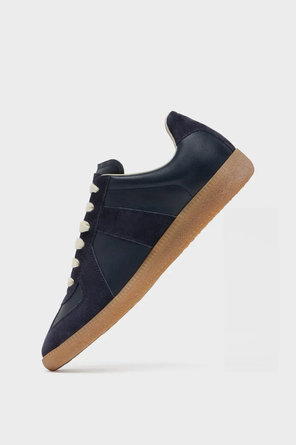 Replica Sneakers