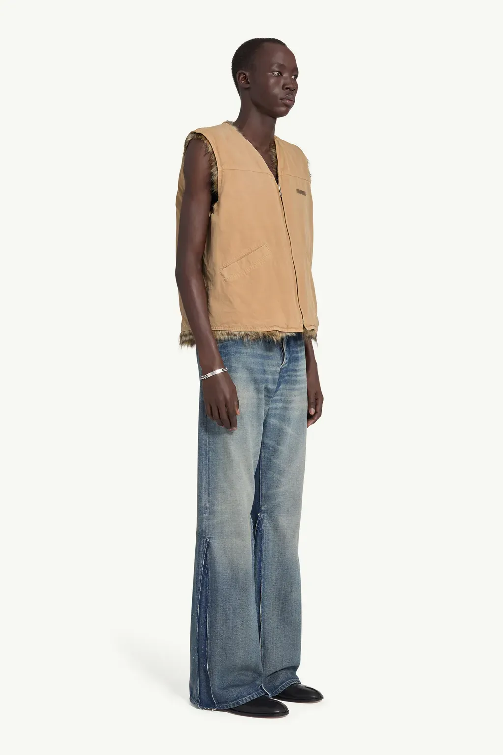 Sleeveless Jacket