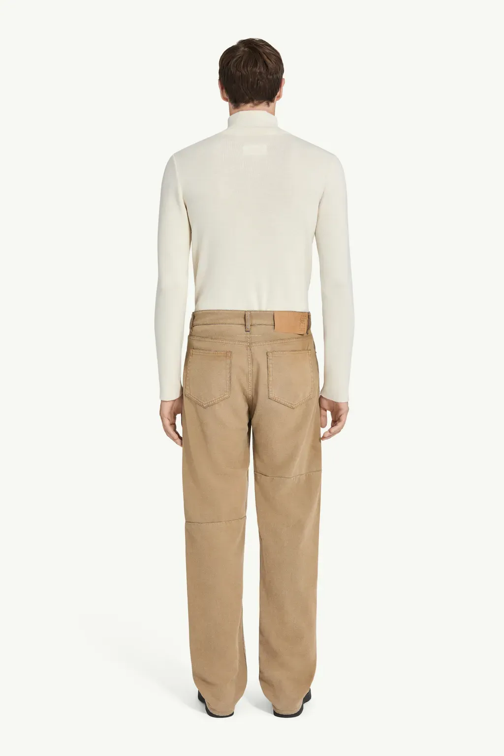 Straight-Leg Jeans