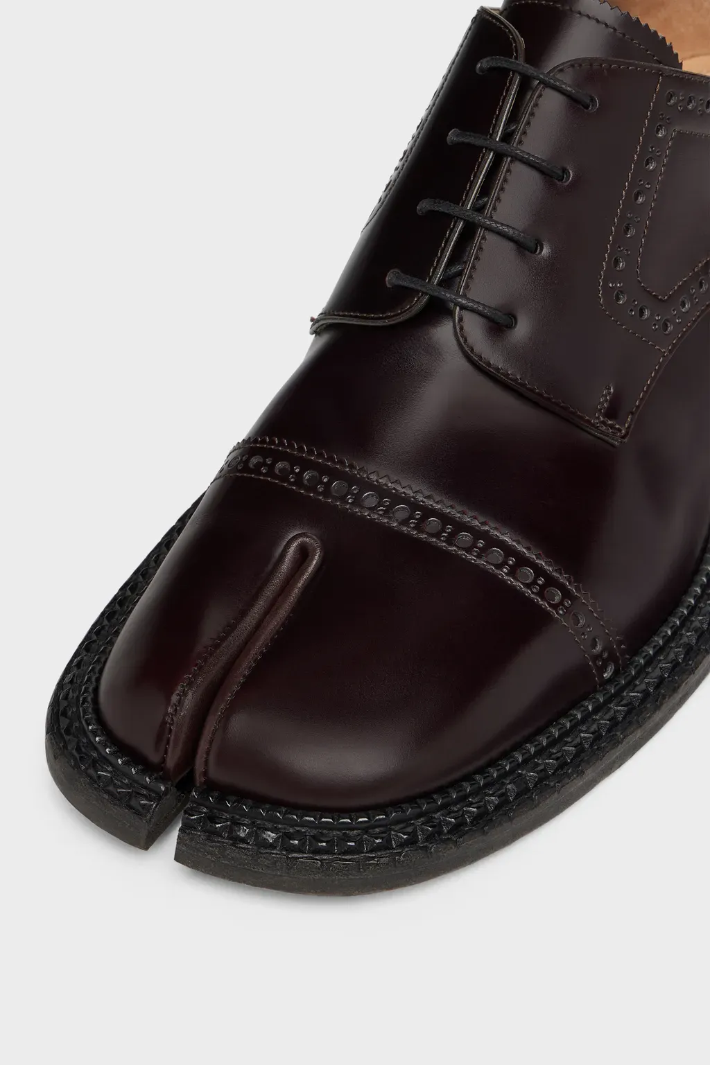Tabi City Lace-Up