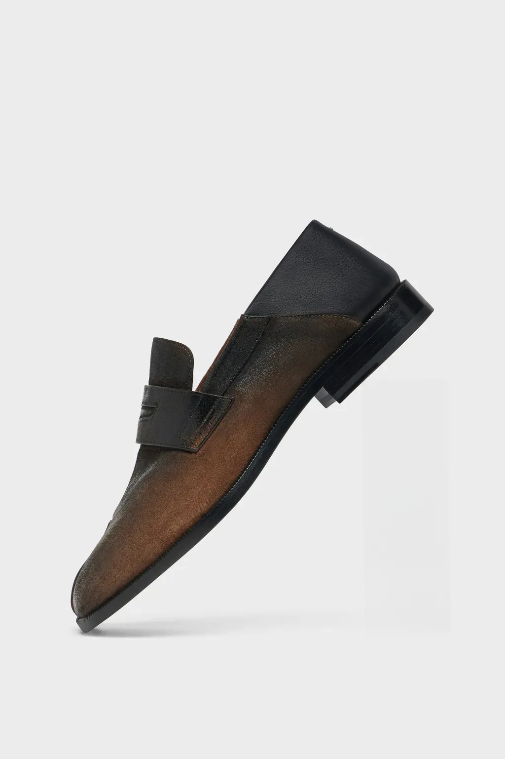 Tabi City Loafers