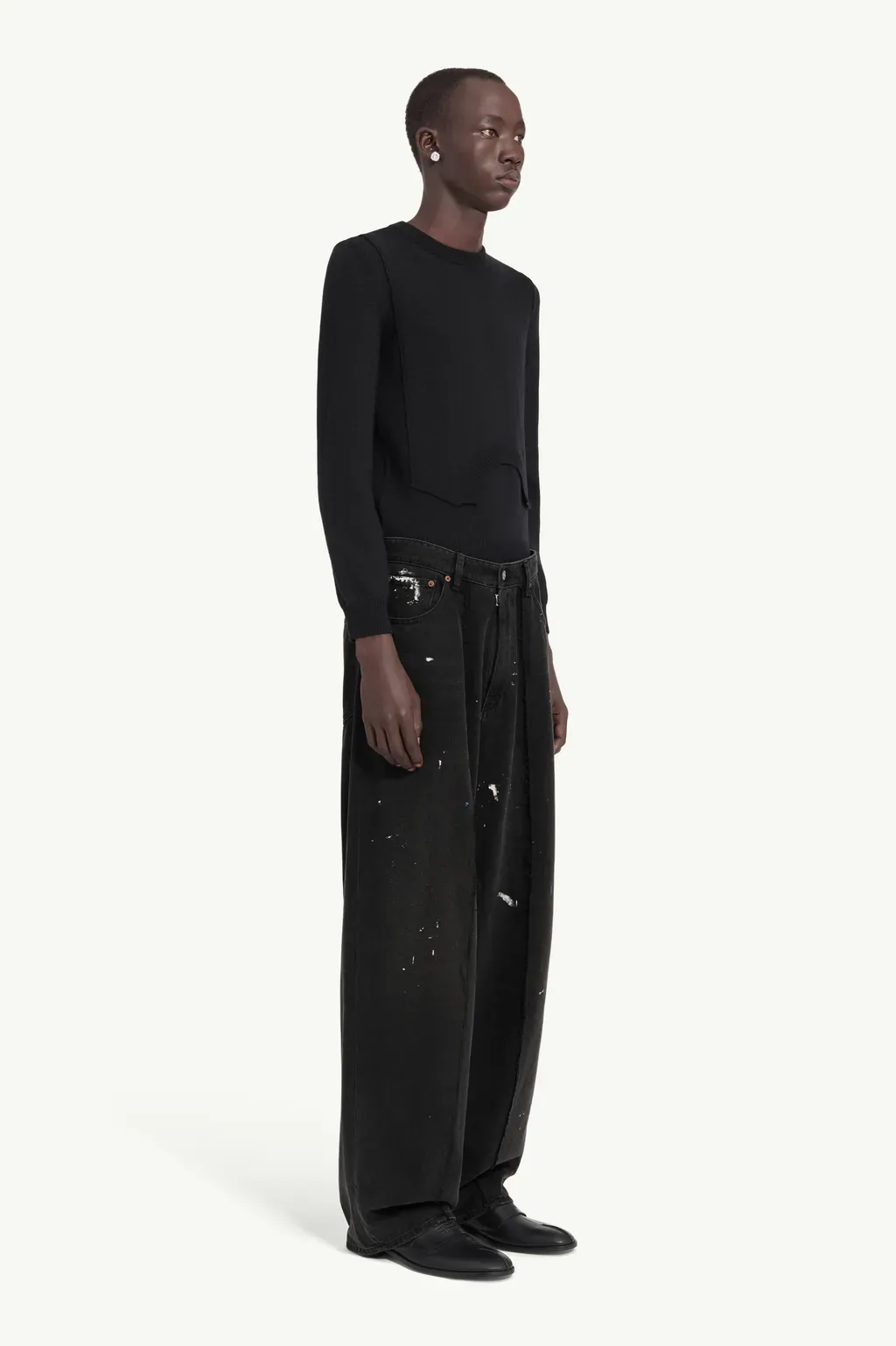 Wide-Leg Jeans