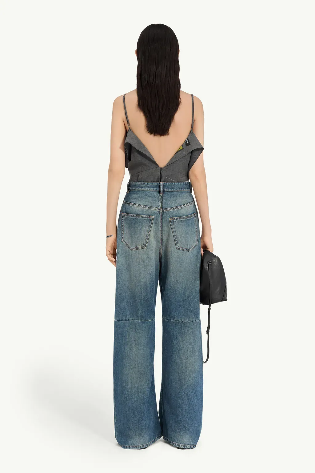 Wide-Leg Jeans