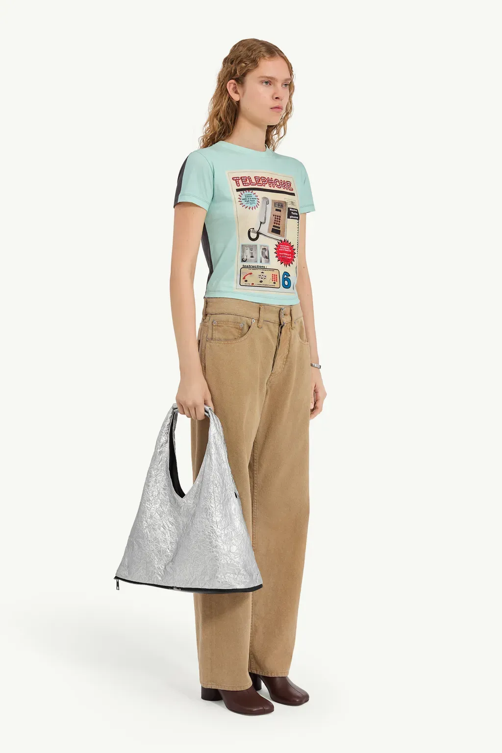 Wide-Leg Jeans