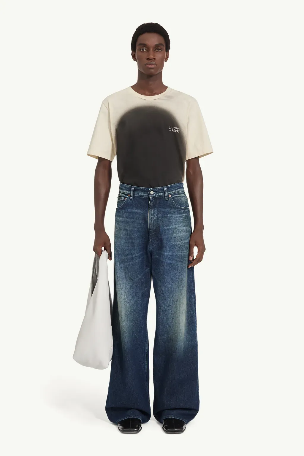 Wide-Leg Jeans