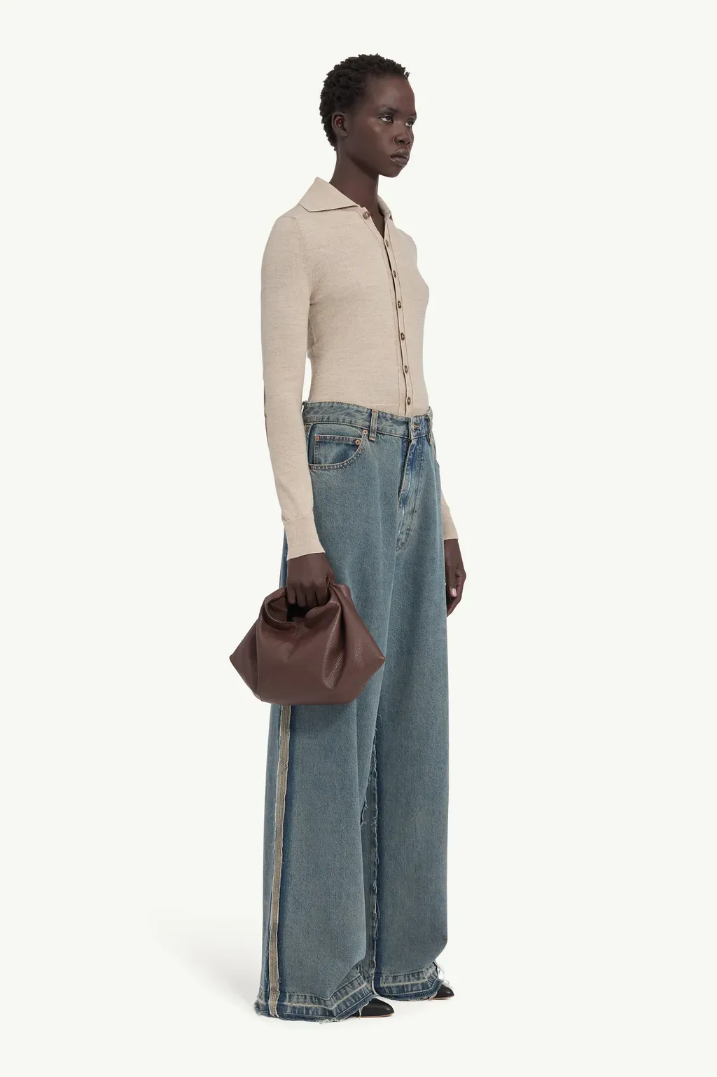 Wide-Leg Jeans