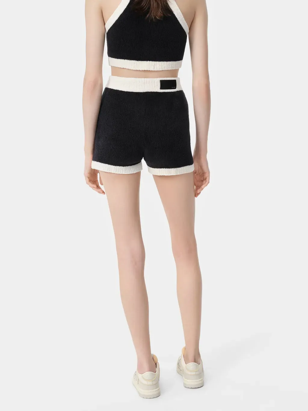 Women - Ma Short - Black