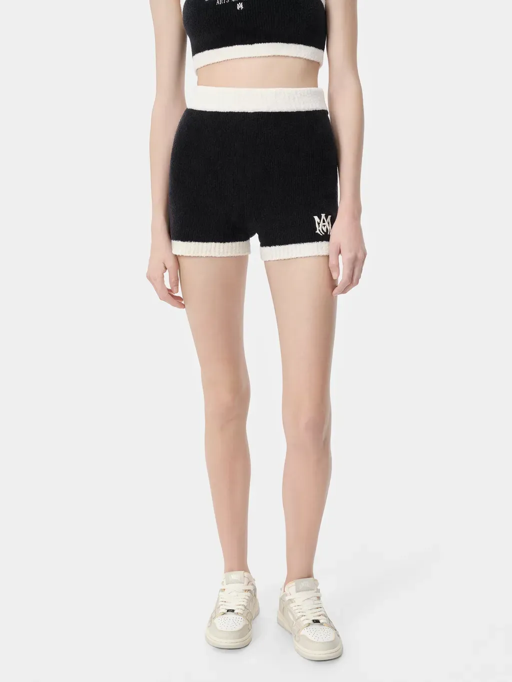 Women - Ma Short - Black