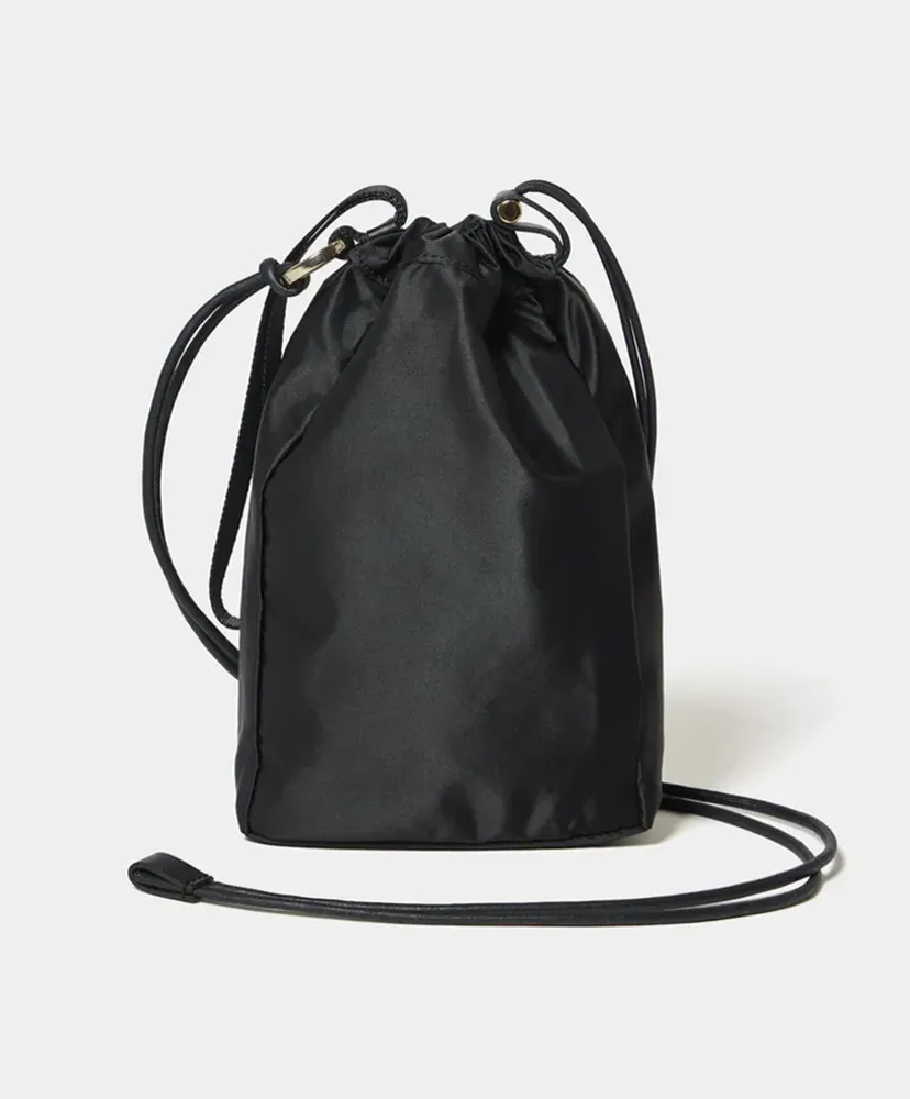 Classic Drawstring Pouch M / 66Ny