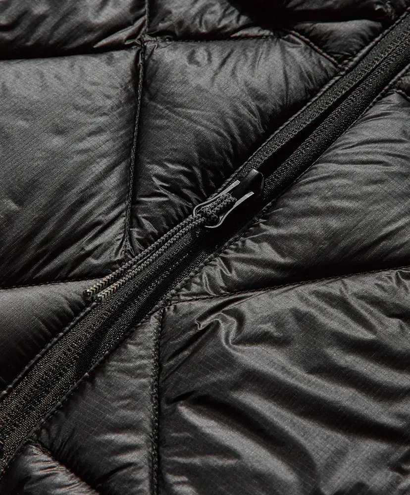 Nuna 800 Fill Power Hooded Down Jacket