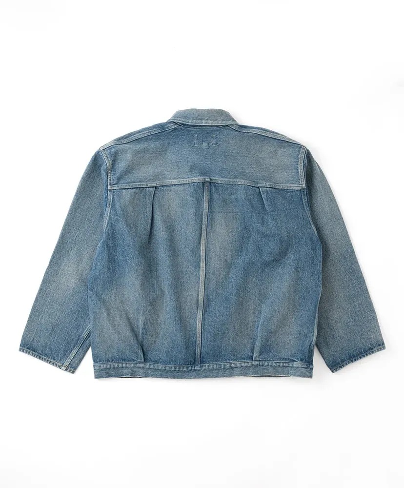 Pleats Jacket