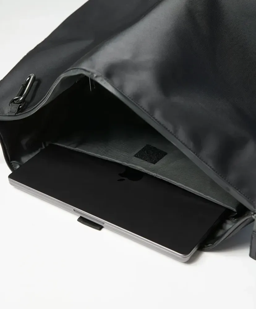 Nylon Messeger Bag