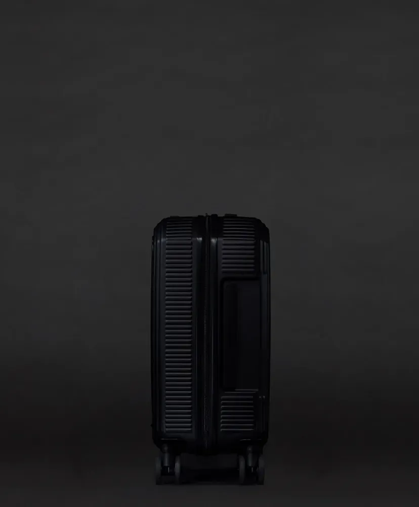 Suitcase Pro Octa 30
