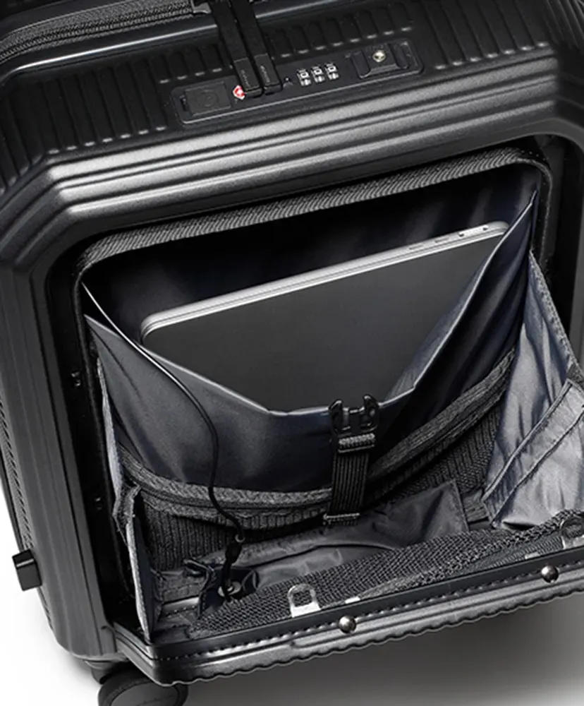 Suitcase Pro Octa 30