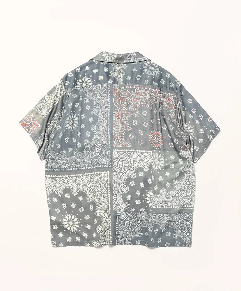 Hav-A-Hank Open Collar Print Shirt