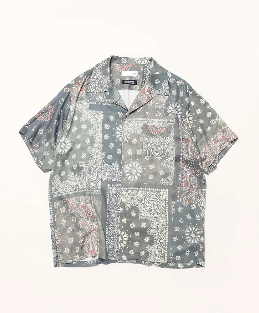 Hav-A-Hank Open Collar Print Shirt